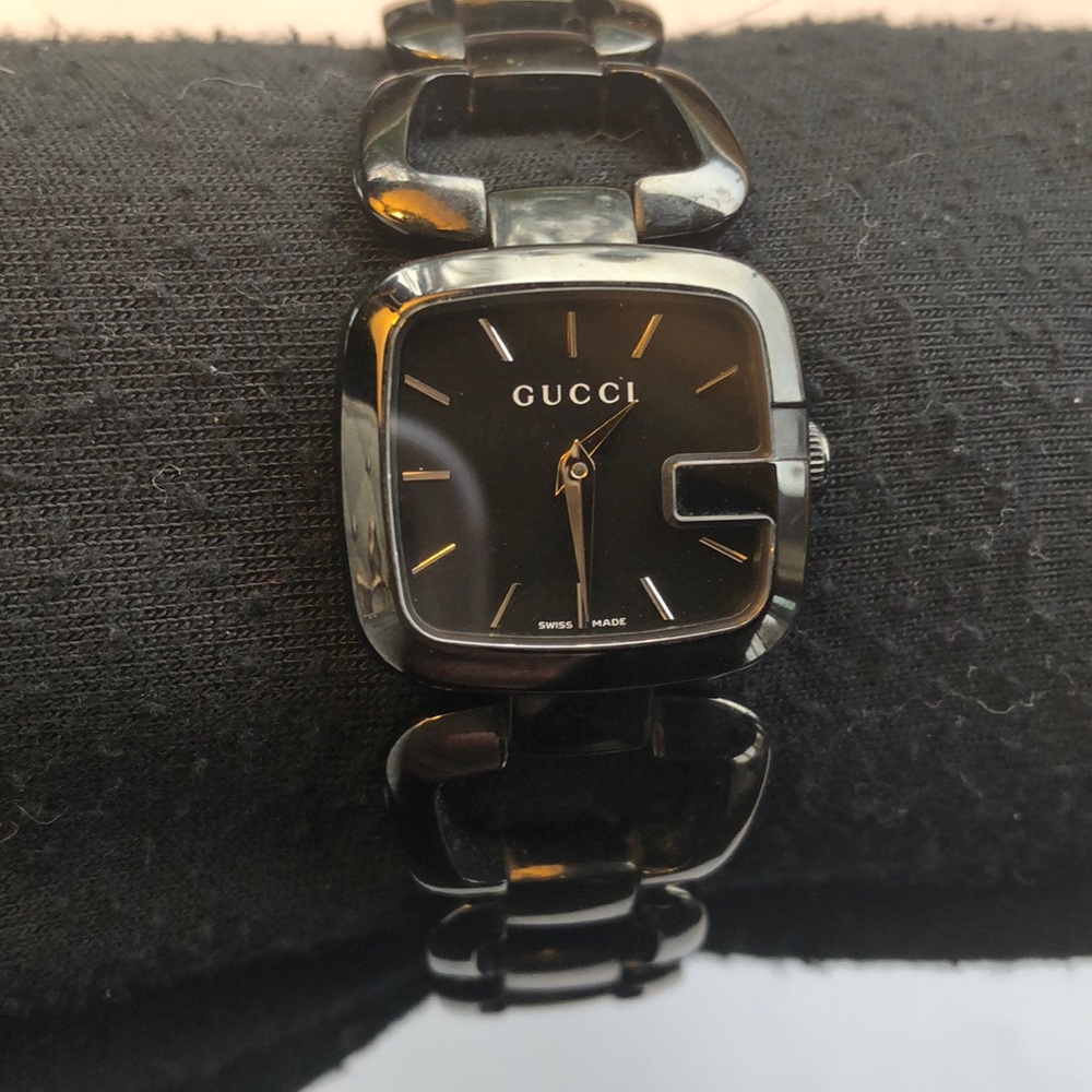 Gucci 125G 24mm Swiss quartz bracelet watch - Picture 9 of 13